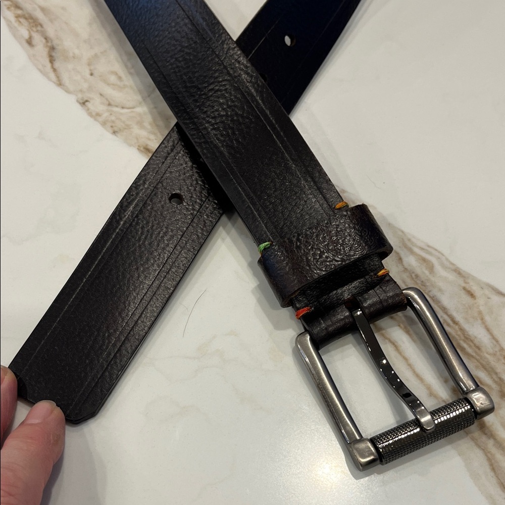 Robert Graham brown Leather belt square silver buckle contrast stitching @buckle